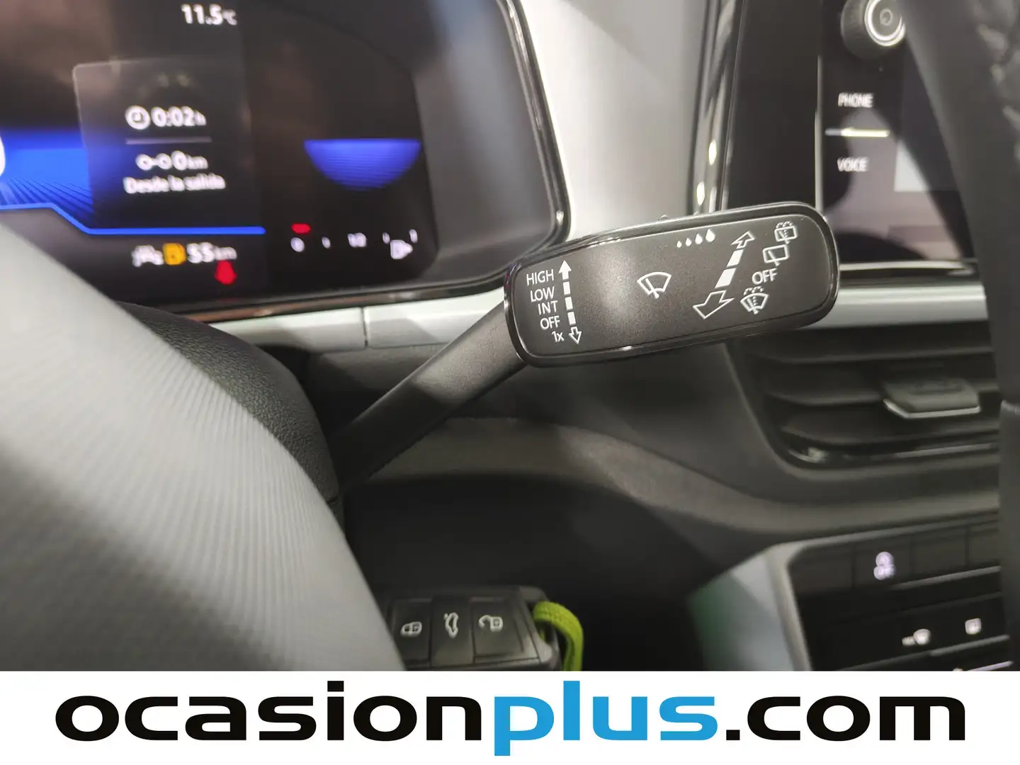 Foto Volkswagen T-Roc Volkswagen T-Roc Life 1.0 TSI (110 CV)