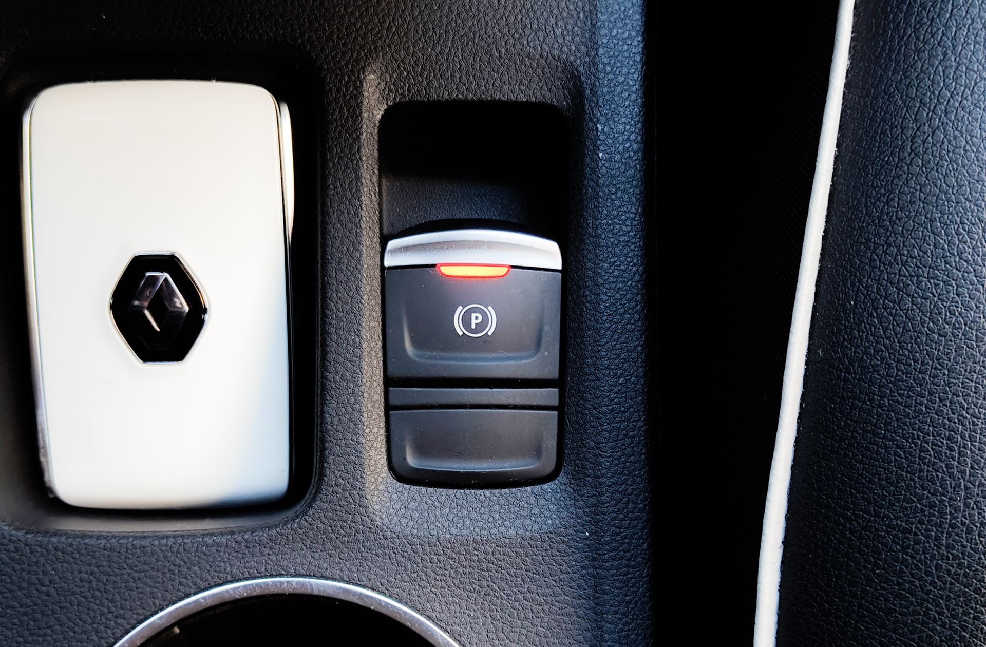 Renault Captur Zen TCe - foto 36