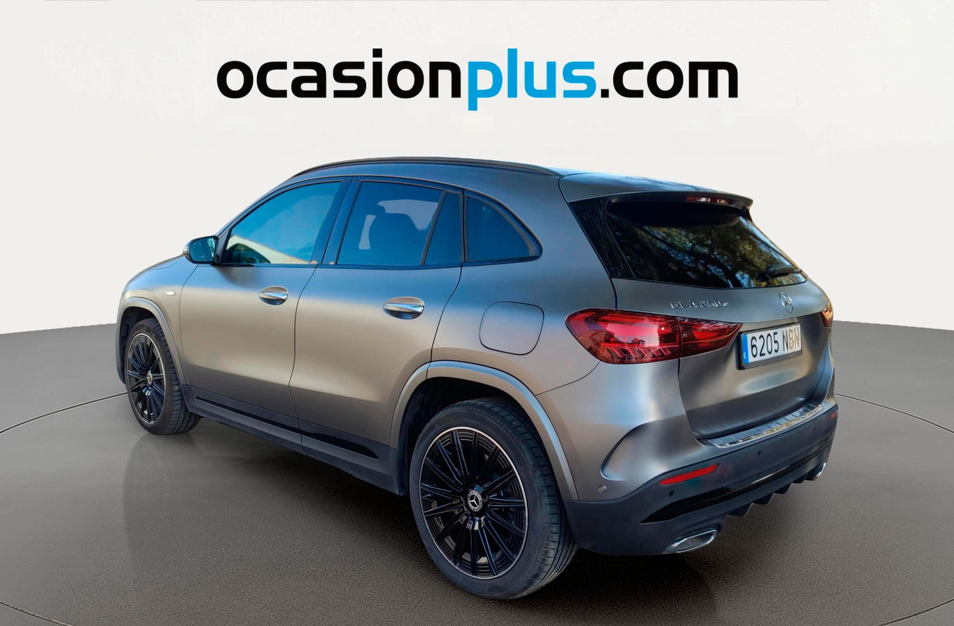 Mercedes-Benz GLA 250 e Pack AMG - foto 3