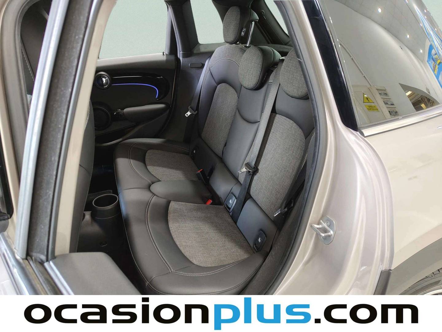 Foto Mini MINI MINI MINI 5 Puertas One (102 CV)