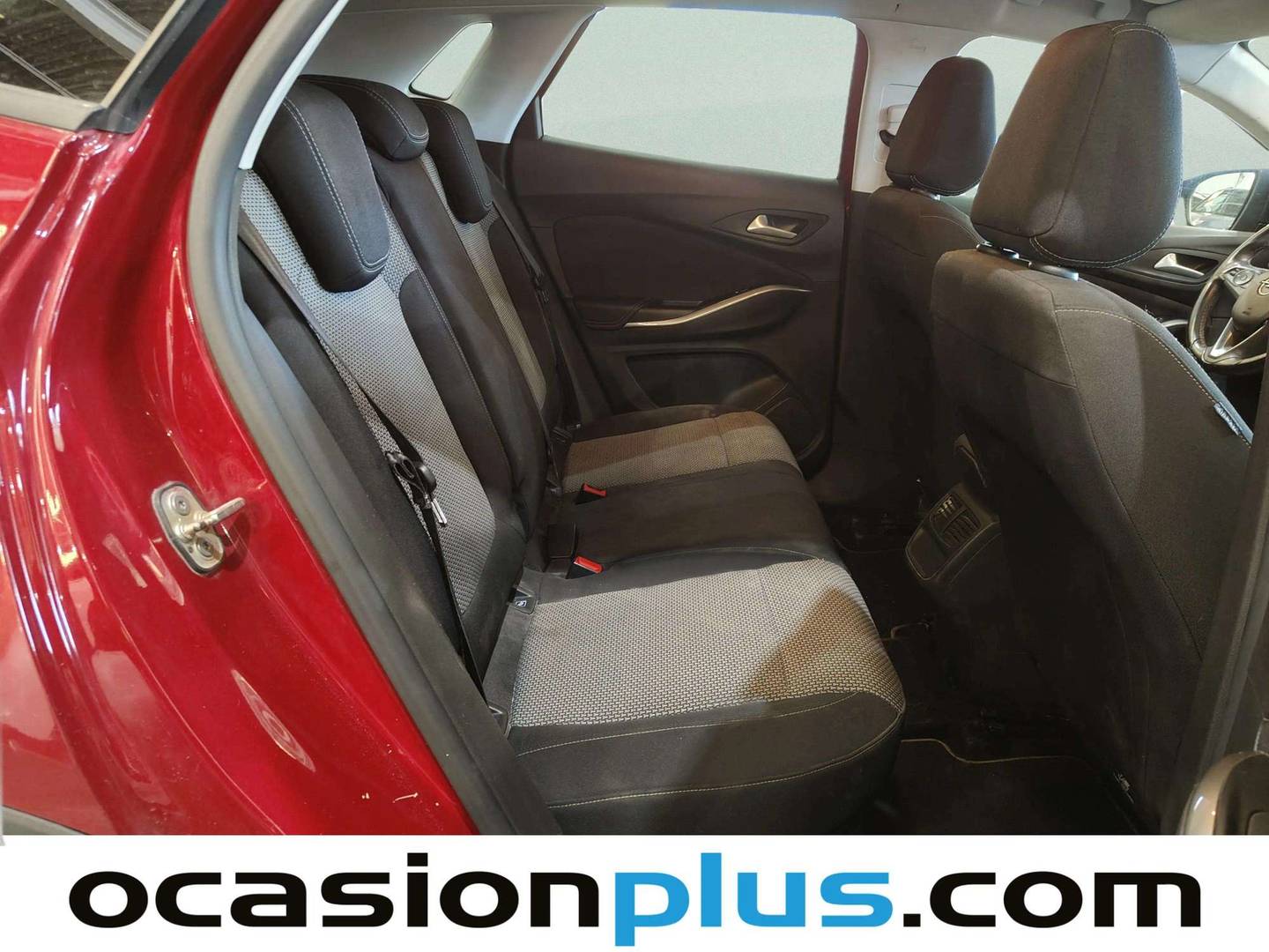 Foto Opel Grandland X Opel Grandland X 1.2 Turbo Selective (130 CV)