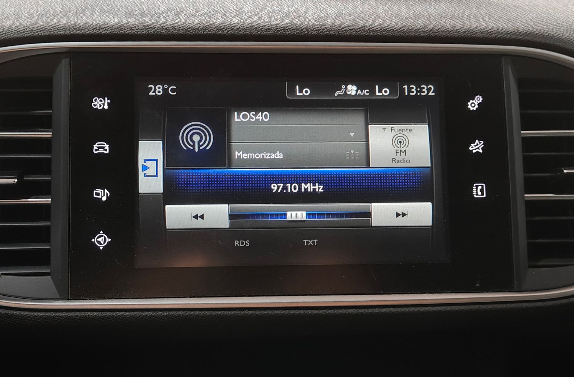 Peugeot 308 1.2 PureTech Active - foto 32