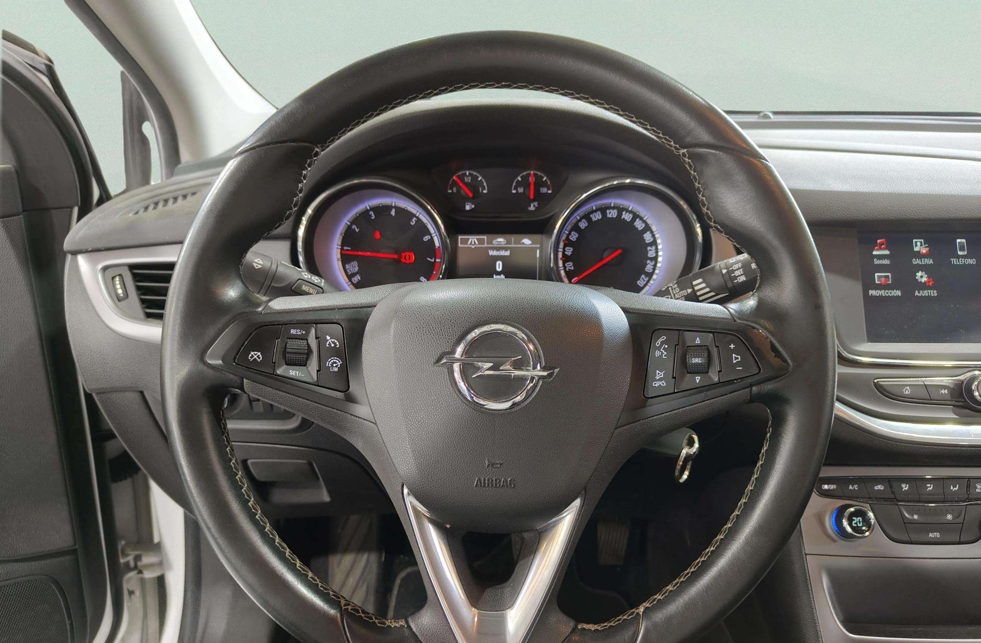 Opel Astra 1.0 Turbo Selective - foto 17