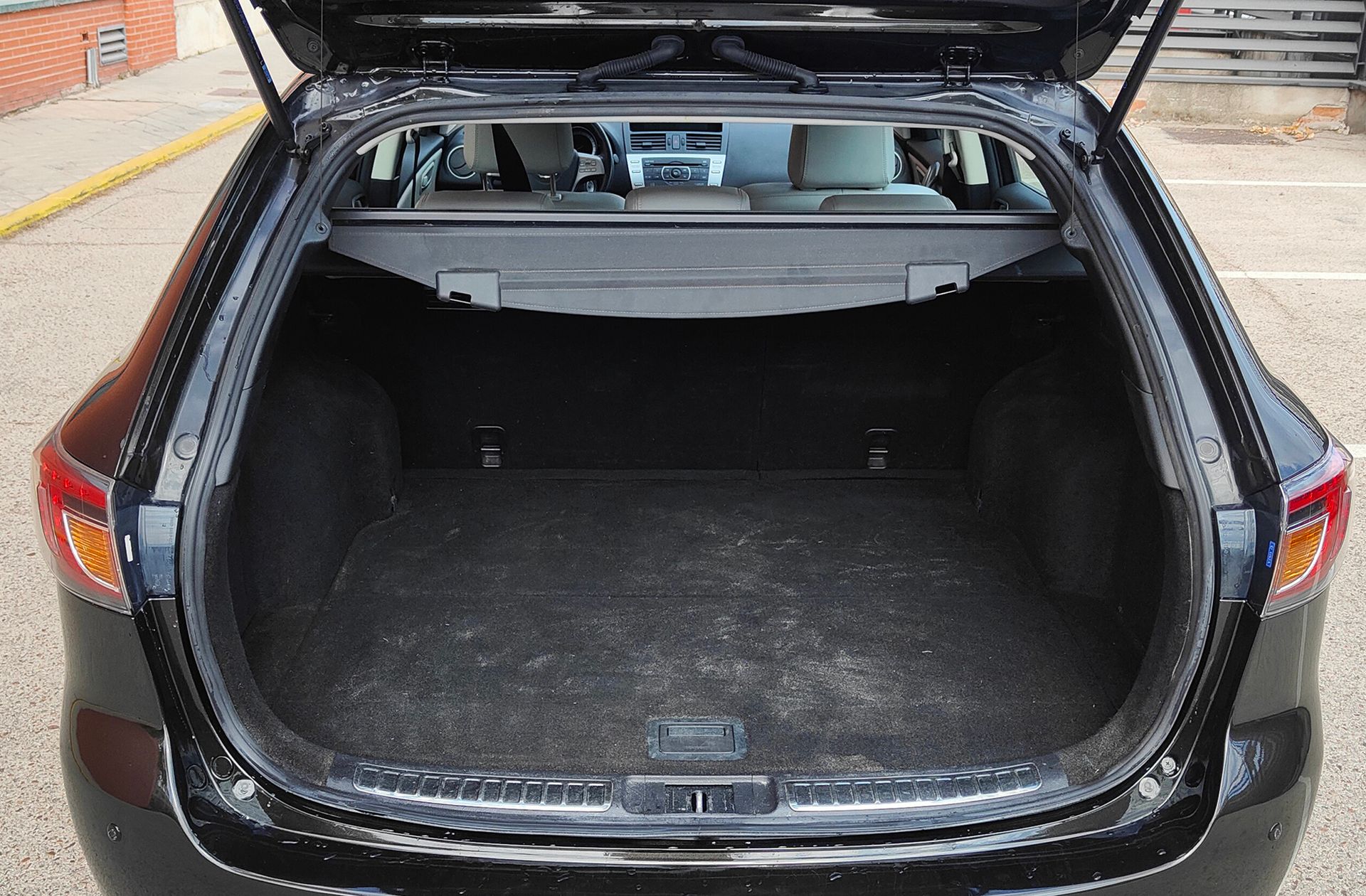 Mazda Mazda6 2.0 Sportwagon Luxury - foto 17