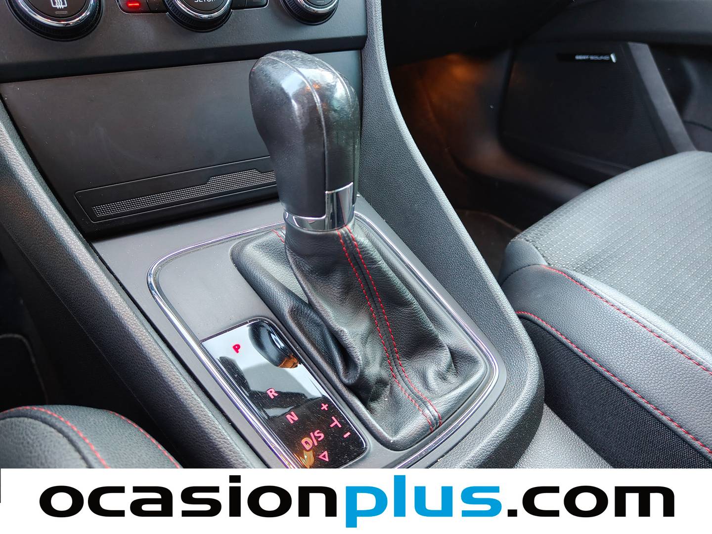 Seat León SEAT León 2.0 TDI S&S FR DSG (150 CV) de segunda mano