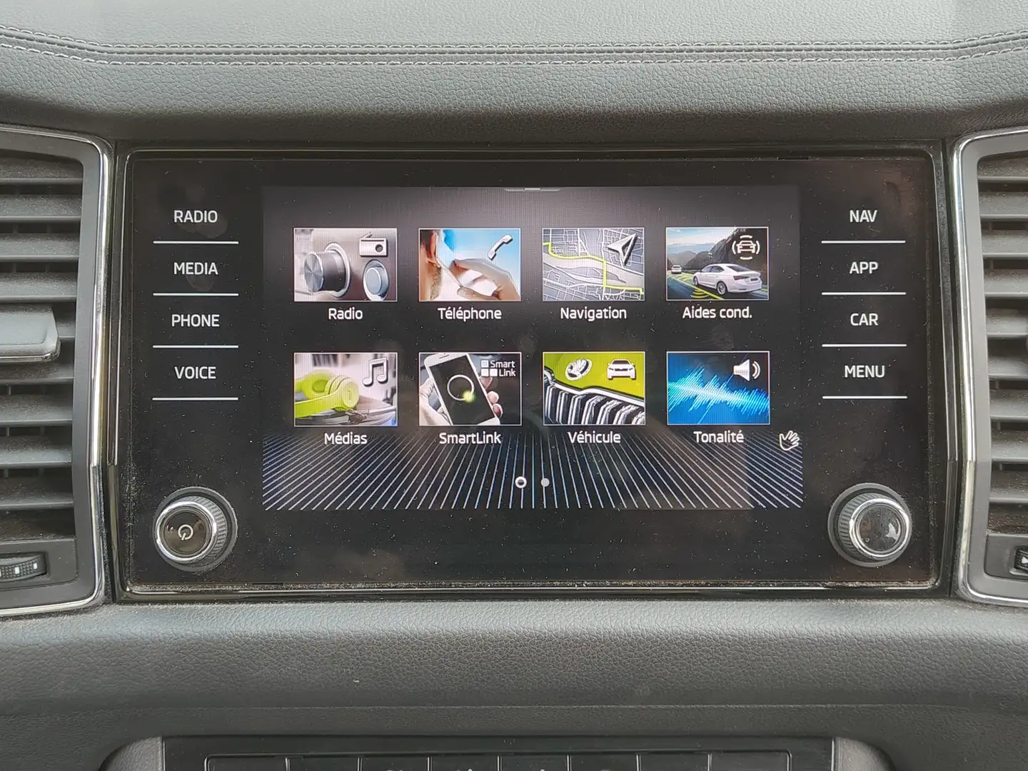 Foto Skoda Kodiaq Skoda Kodiaq 1.5 TSI Ambition 4x2 DSG  (150 CV)