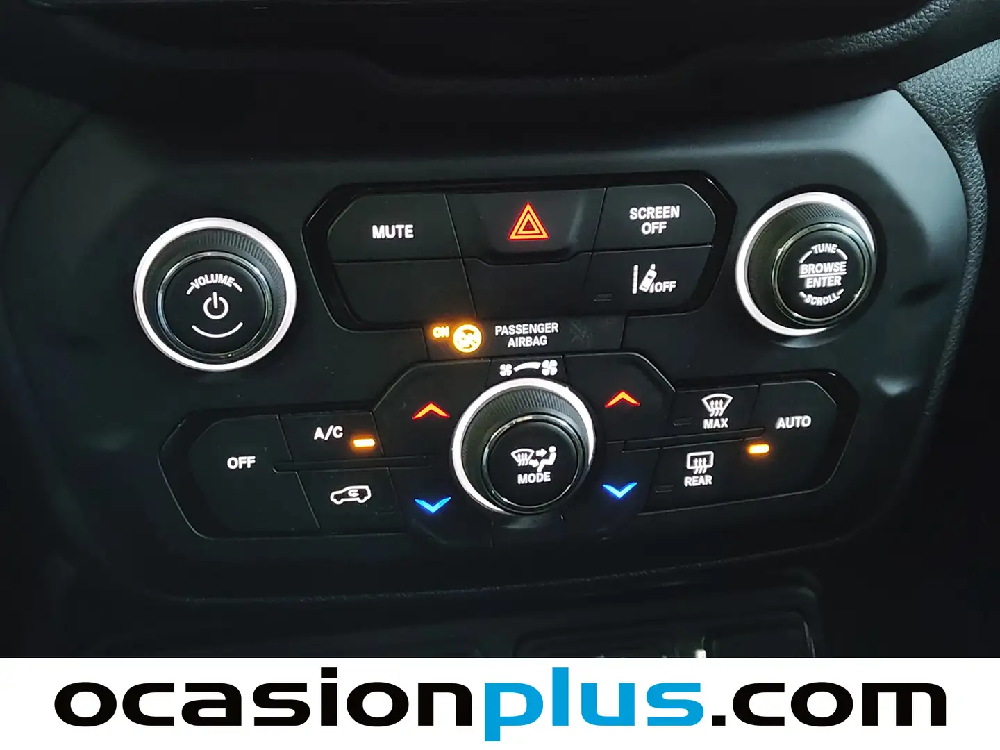 Foto Jeep Renegade Jeep Renegade eHybrid 1.5 Altitude DCT (130 CV)