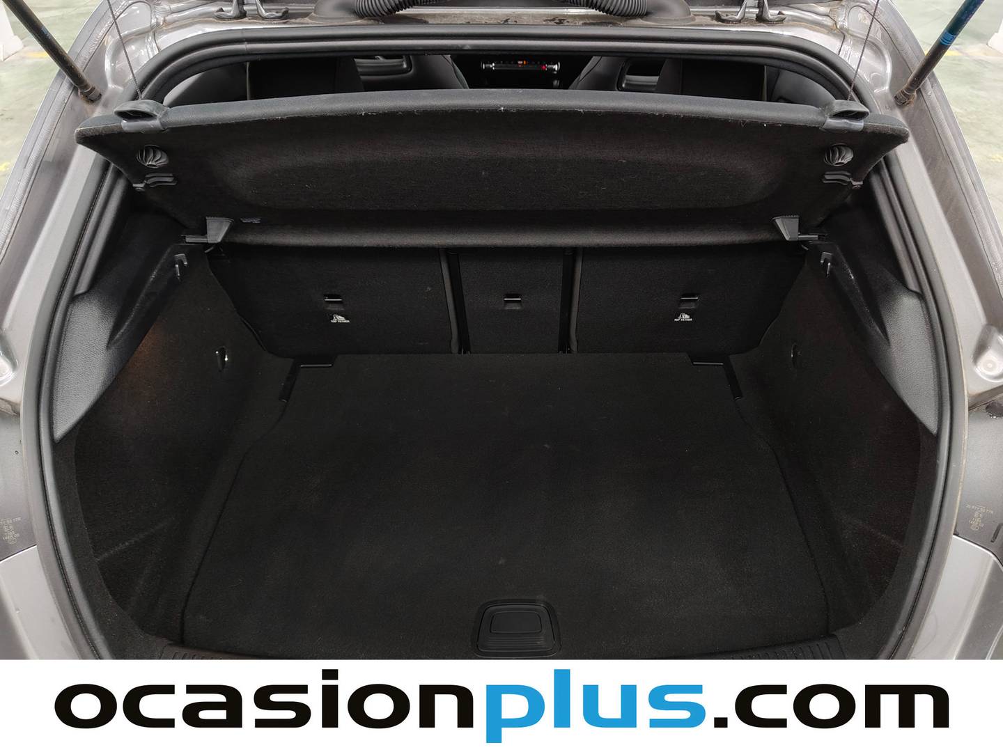 Fotos maletero Mercedes Clase A Mercedes-Benz Clase A 180 d (116 CV) Pack AMG