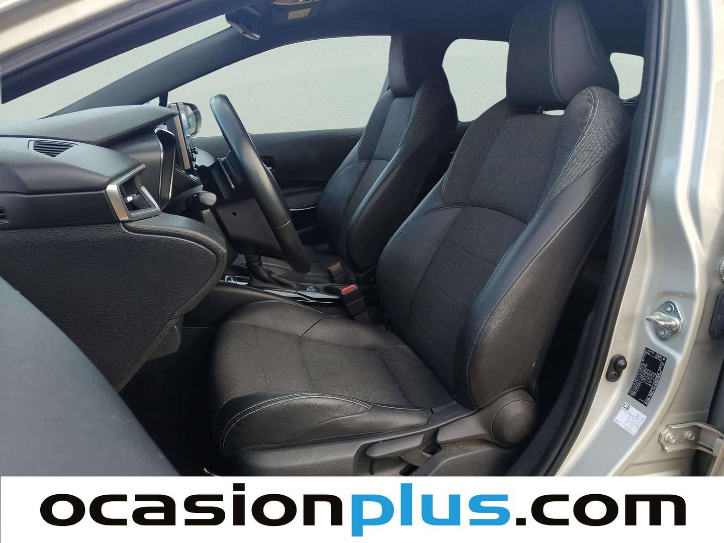 Foto Toyota Corolla Toyota Corolla Touring Sports 180H Style E-CVT (180 CV)