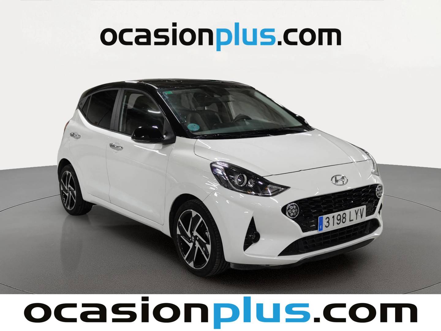 Foto delantera Hyundai i10 Hyundai i10 1.2 Tecno 2C (84 CV) derecha