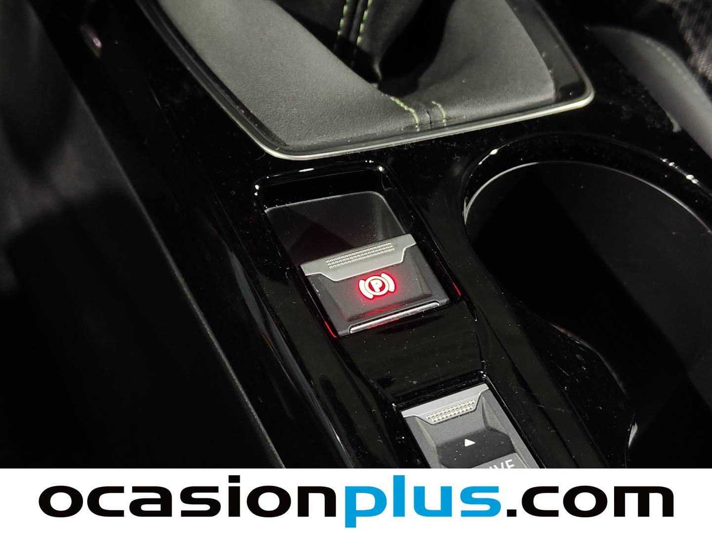 Foto Peugeot 2008 Peugeot 2008 PureTech 130 S&S GT Line (130 CV)