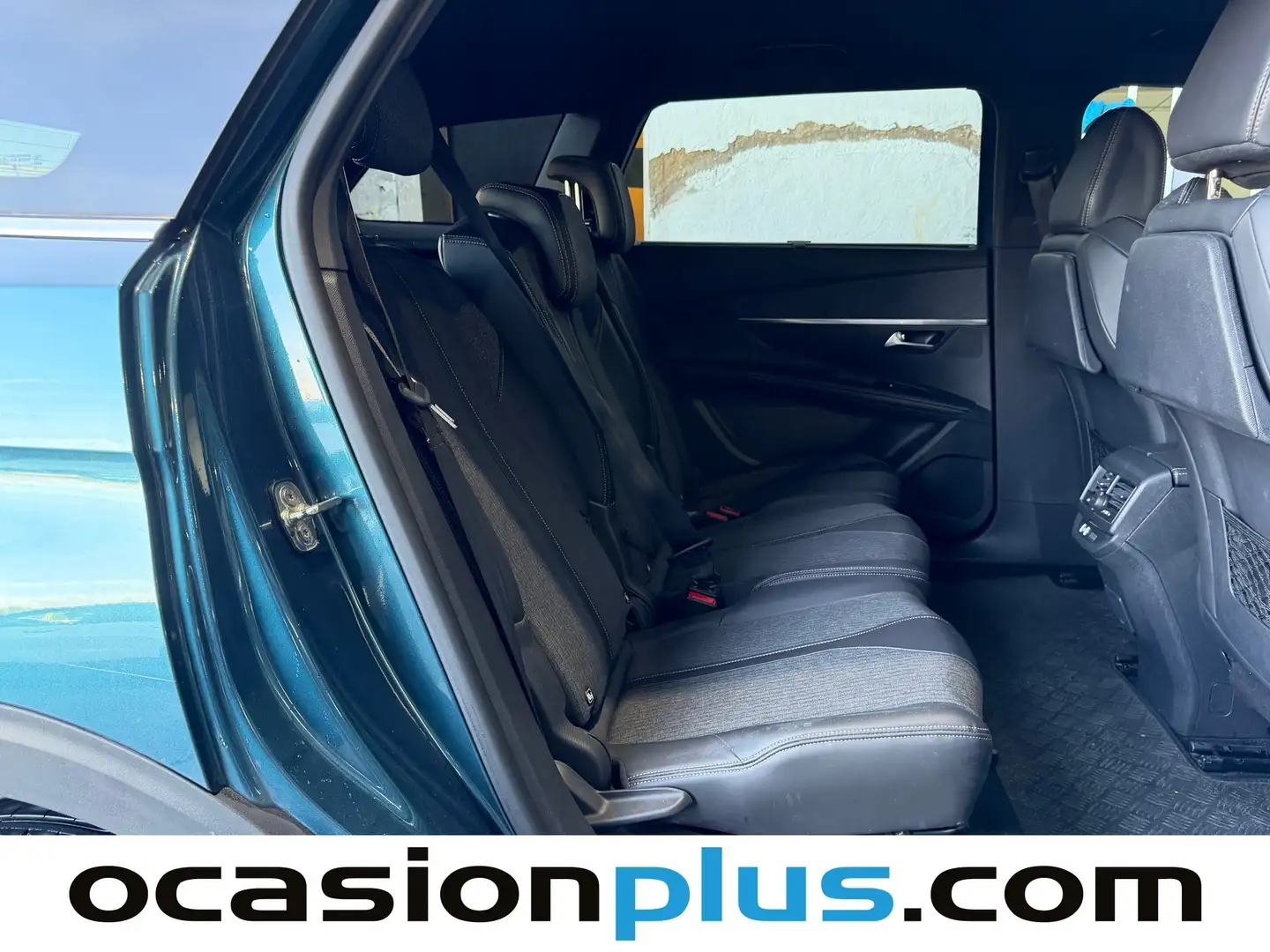 Foto Peugeot 5008 Peugeot 5008 BlueHDI 130 S&S GT Line EAT8 (130 CV)