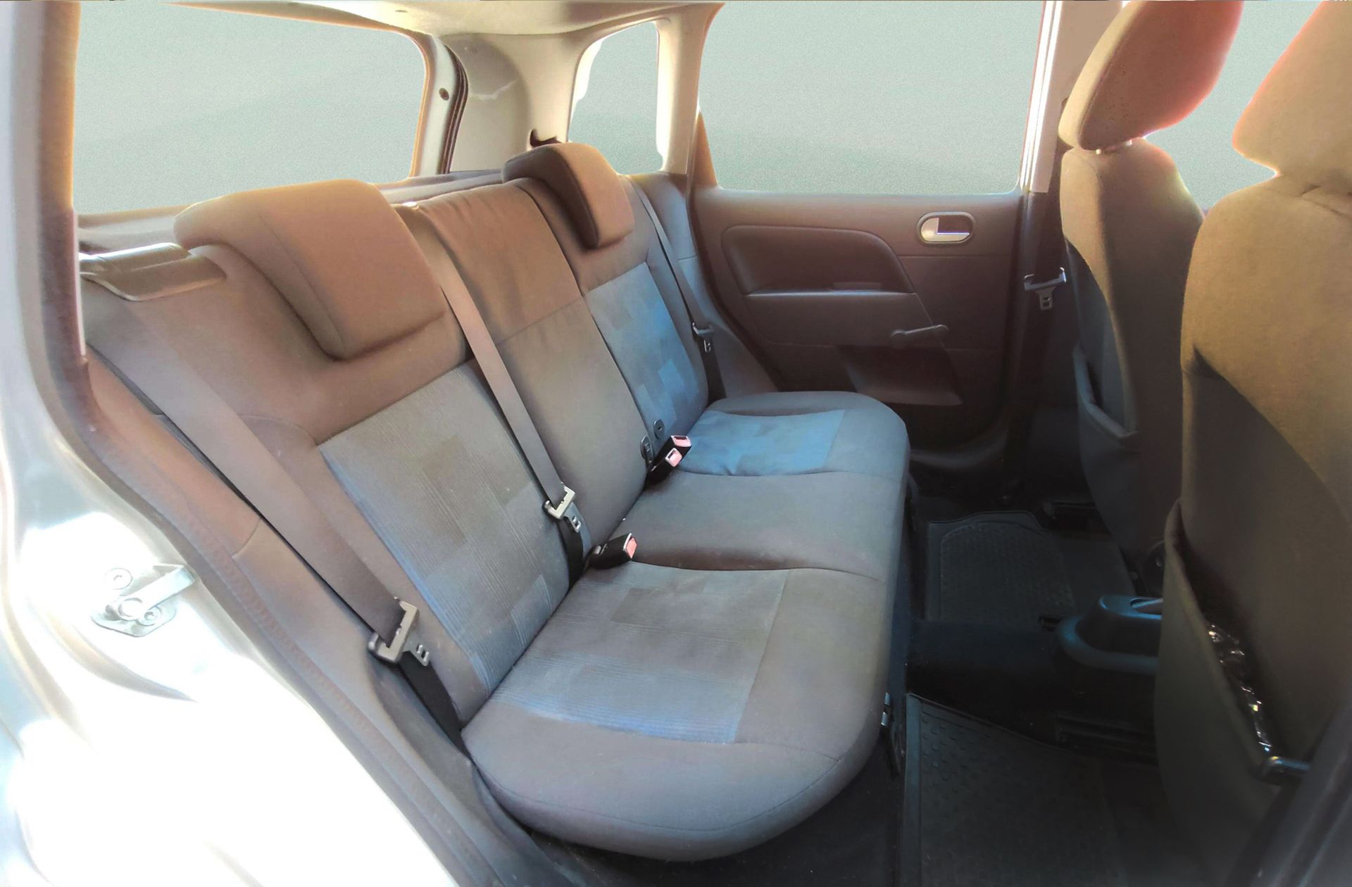 Ford Fiesta 1.4 Newport - foto 13