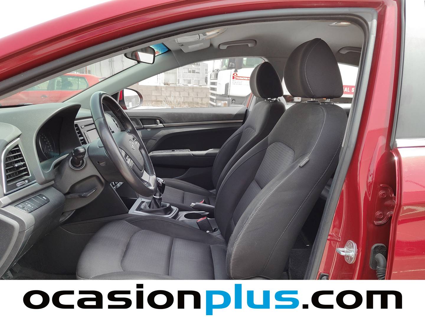 Foto asientos delanteros Hyundai Elantra Hyundai Elantra 1.6 MPI Tecno (128 CV)