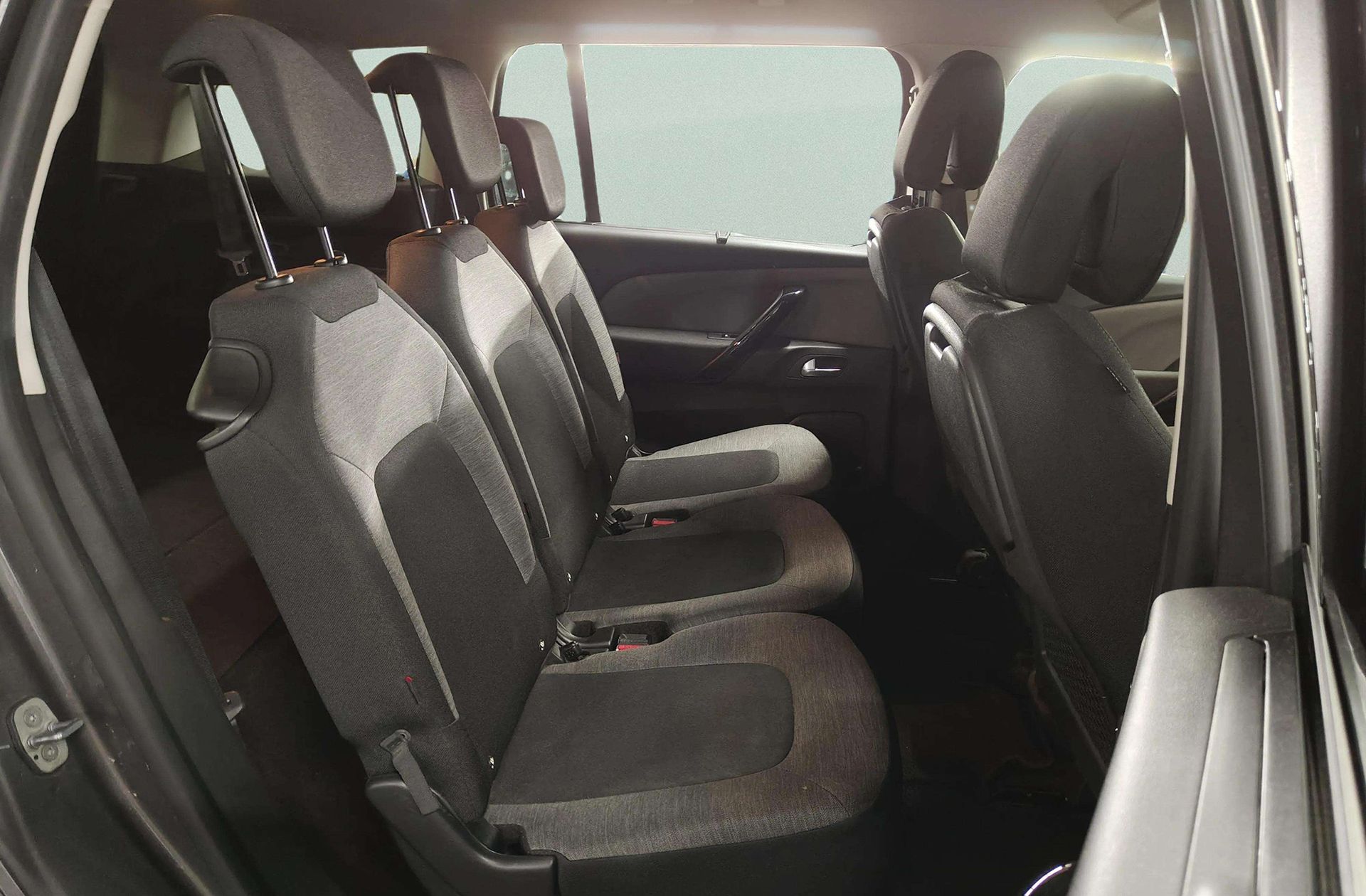 Citroën C4 Grand Picasso PureTech 130 Feel 7 plazas - foto 17