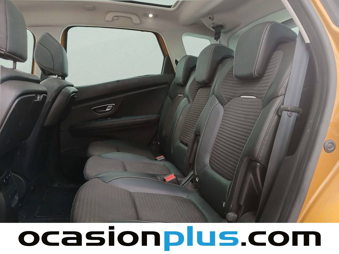 Foto asientos traseros Renault Scénic Renault Scenic Zen Energy dCi (130 CV)