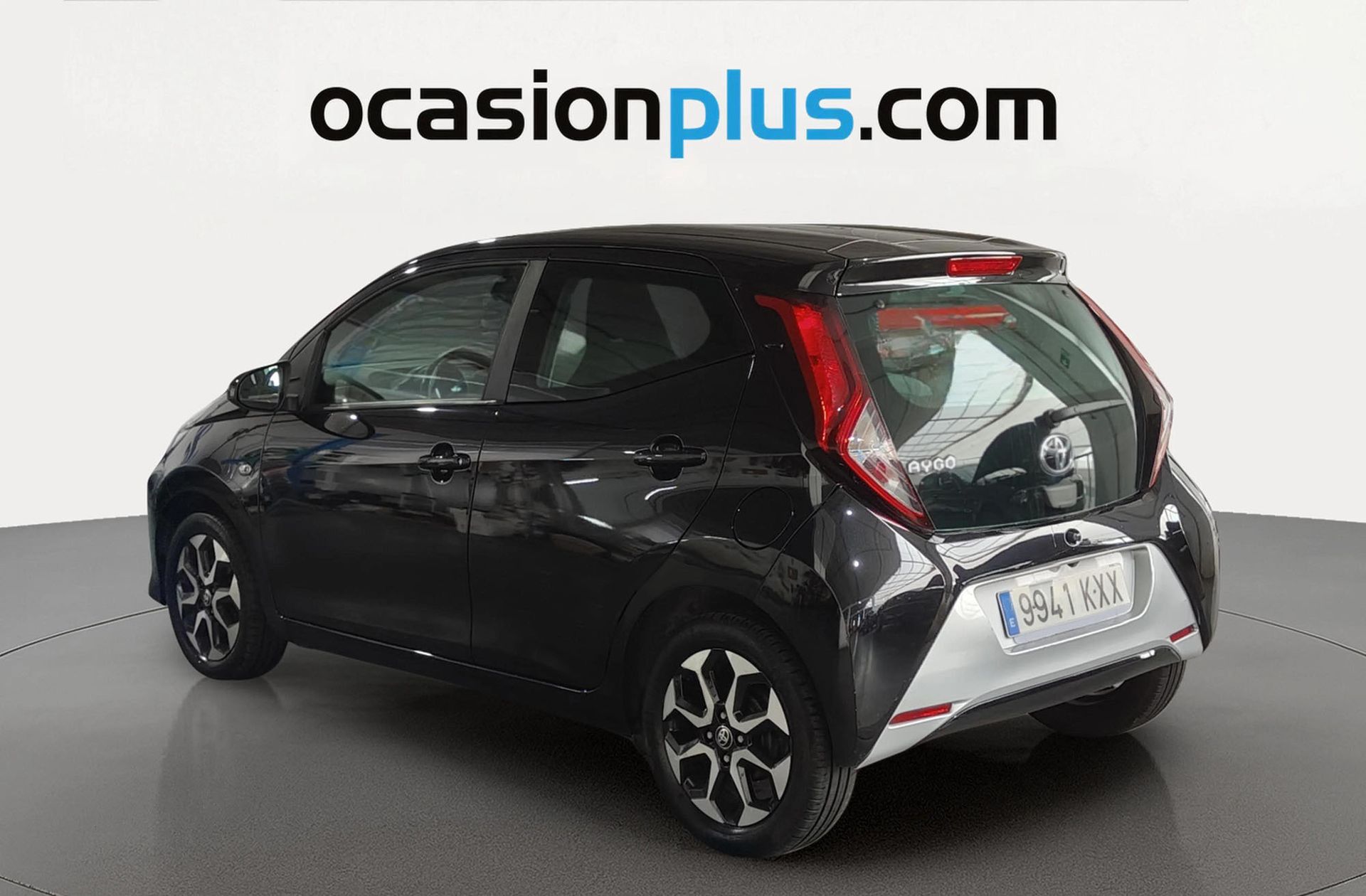 Toyota Aygo 1.0 70 x-play - foto 3