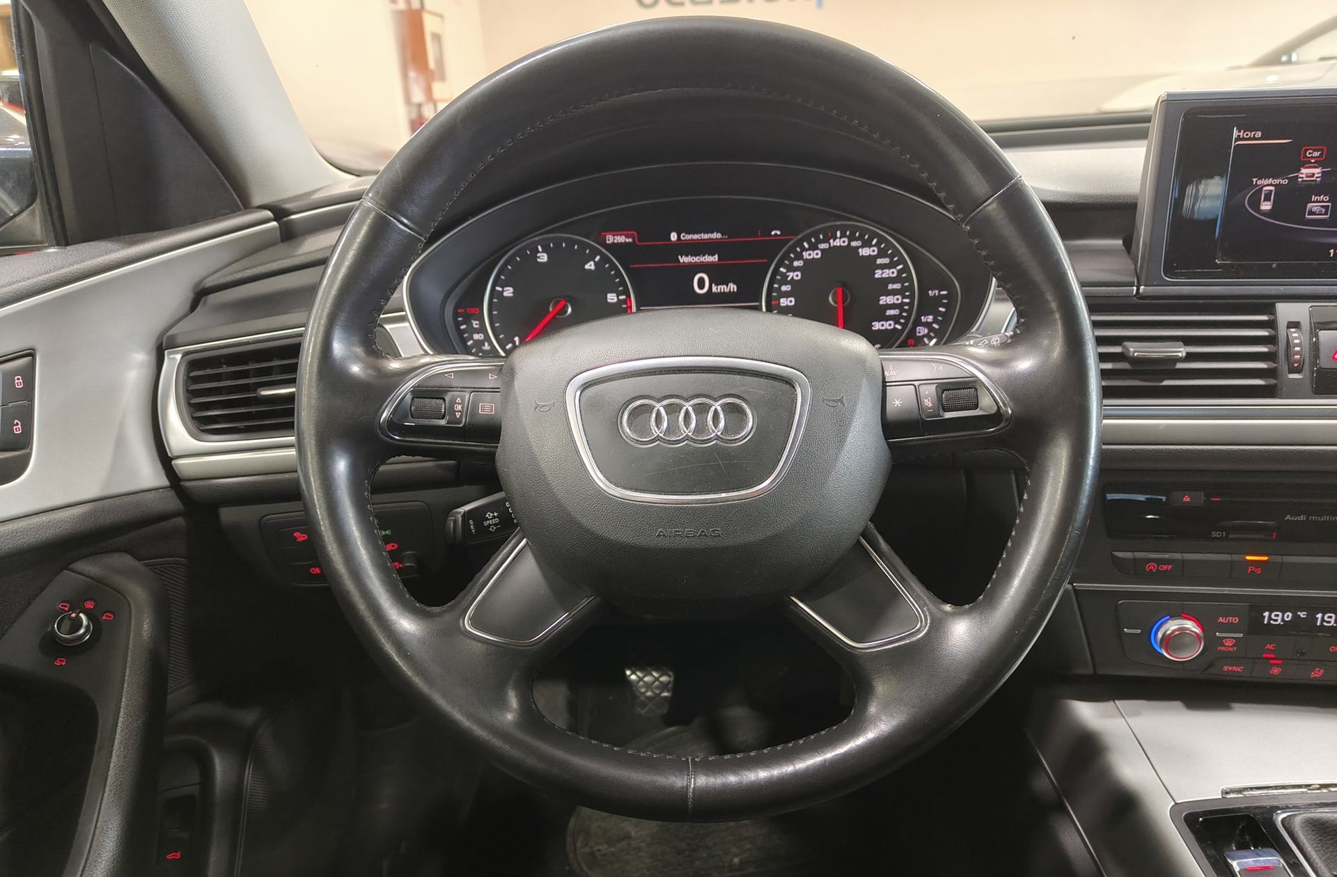 Audi A6 Avant 2.0 TDI Pack S-Line - foto 25