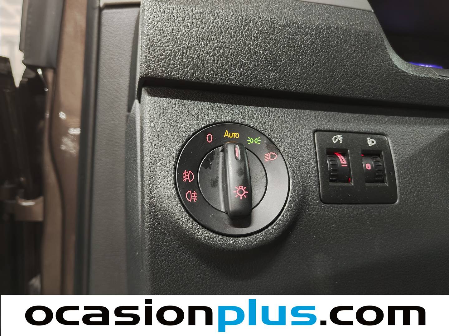 Acabados Volkswagen Caddy Volkswagen Caddy Trendline 2.0 TDI BMT (102 CV) 7 Plazas
