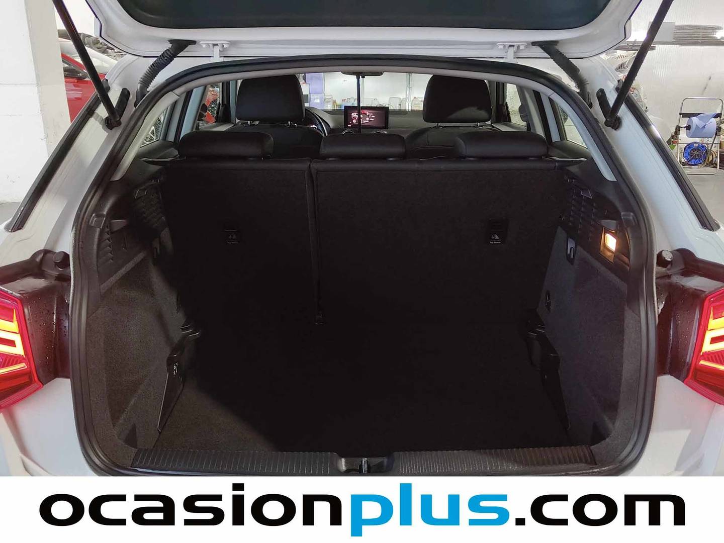 Foto Audi Q2 Audi Q2 Advanced 30 TDI (116 CV)