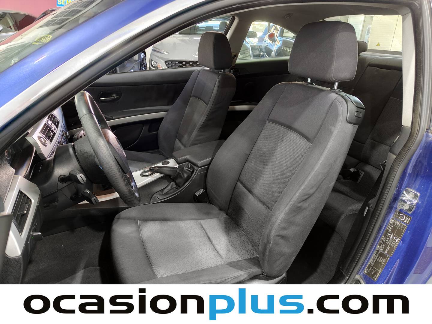 Foto asientos delanteros BMW Serie 3 BMW Serie 3 330xi Coupe (272 CV)