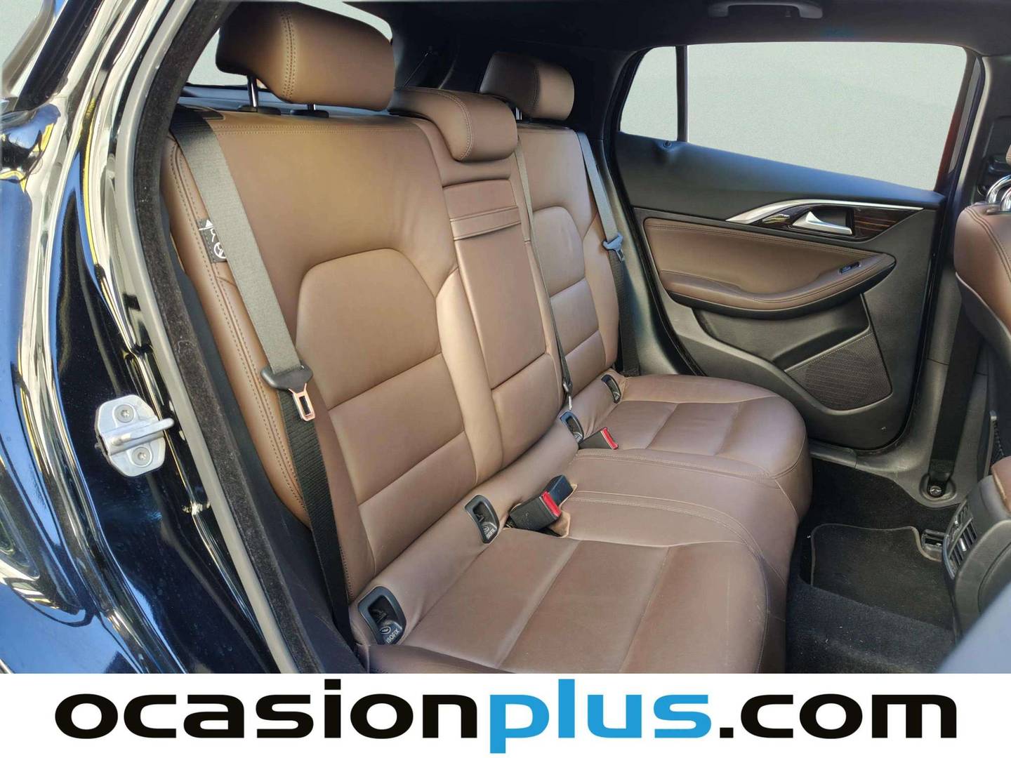 Foto Infiniti QX30 Infiniti QX30 2.2D Premium Tech AWD 7DCT 125 kW (170 CV)