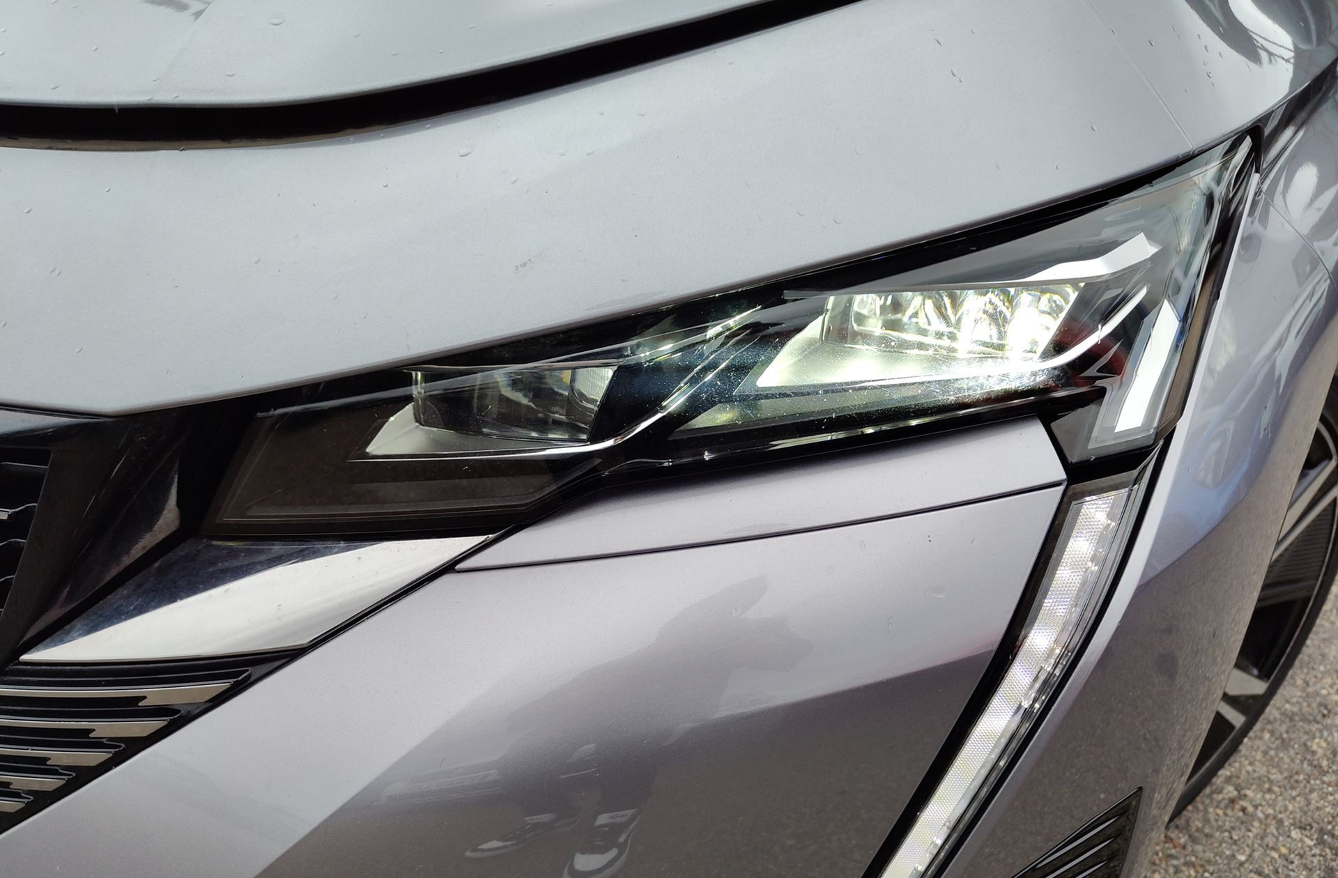 Peugeot 308 PureTech 130 GT EAT8 - foto 14