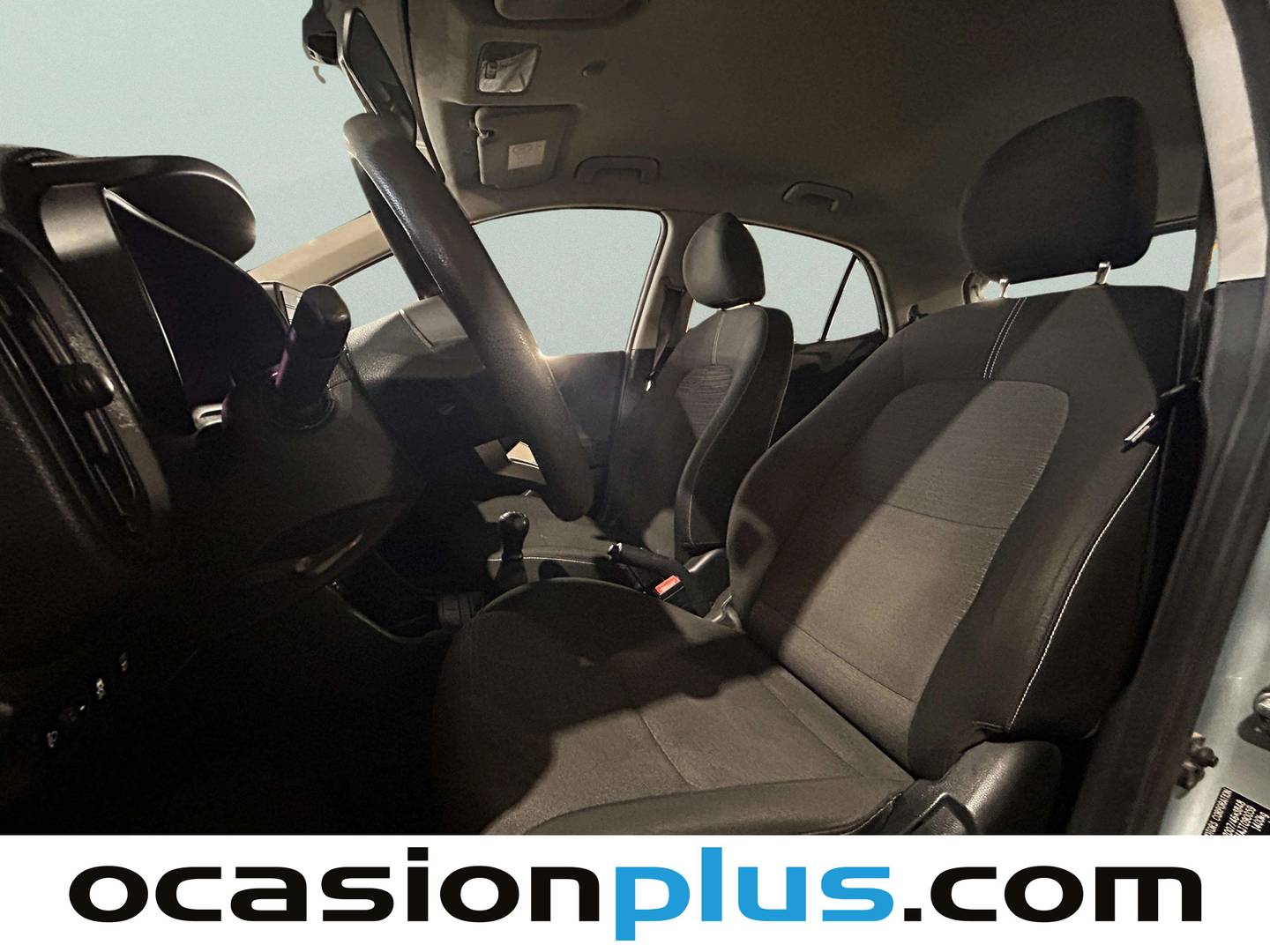 Foto asientos delanteros KIA Picanto KIA Picanto 1.0 CVVT Concept Pack Comfort (67 CV)