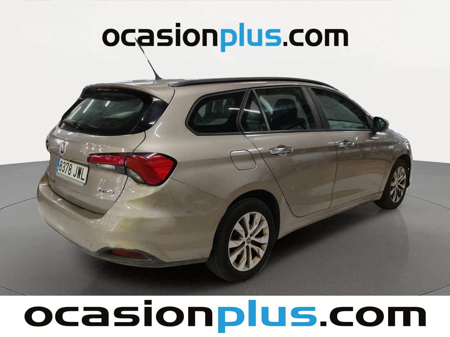 Foto trasera Fiat Tipo Fiat Tipo 1.4 16v Easy (95CV) gasolina SW derecha