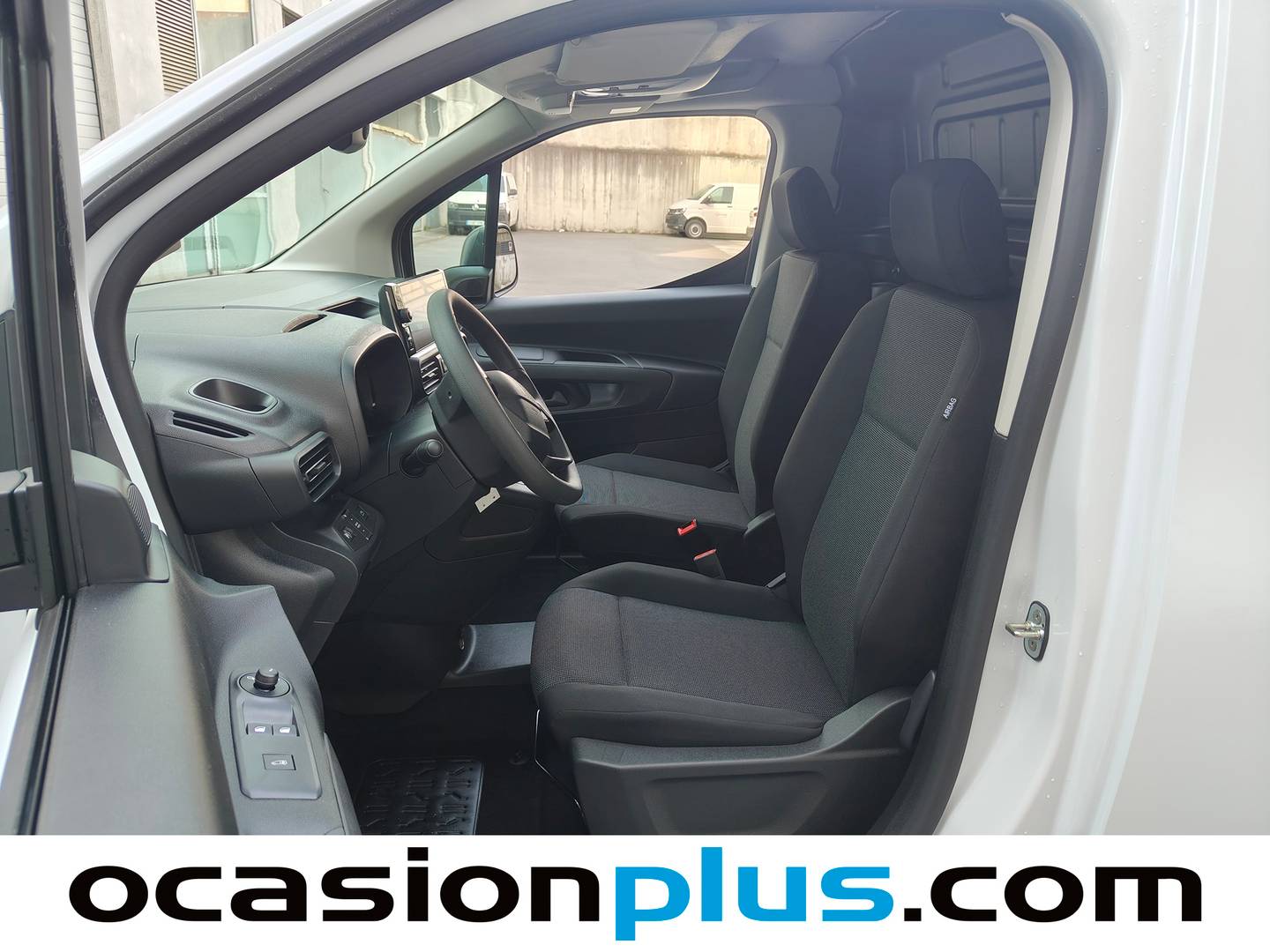 Foto asientos delanteros Fiat Doblò Fiat Dobló Furgón BlueHDi 100 M (100 CV)