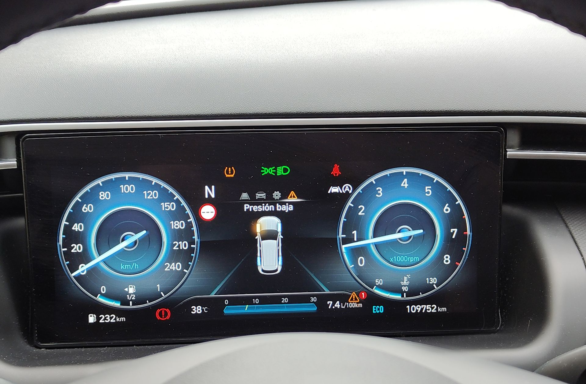 Hyundai Tucson 1.6 T-GDi 48V Maxx - foto 21