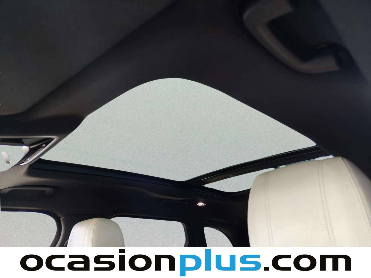 Extras y acabados del Land Rover Range Rover Velar Land Rover Range Rover Velar P250 R-Dynamic S 4WD Auto (250 CV)