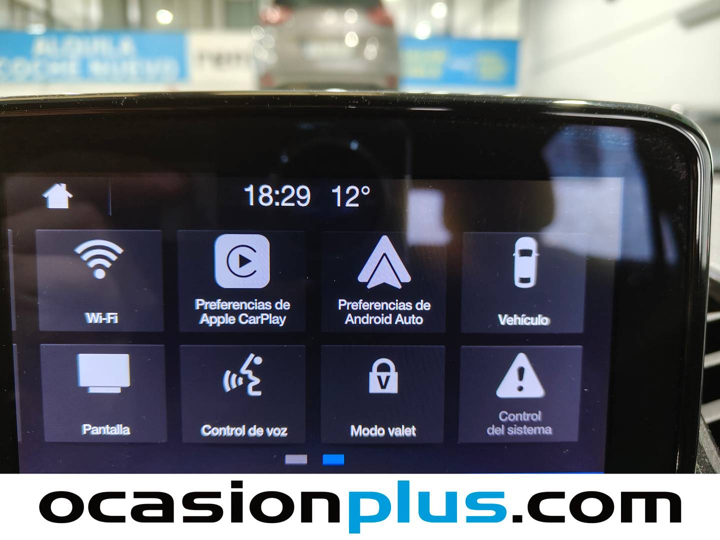 Extras y acabados del Ford Ka+ Ford Ka+ 1.2 Ti-VCT Active (85 CV)