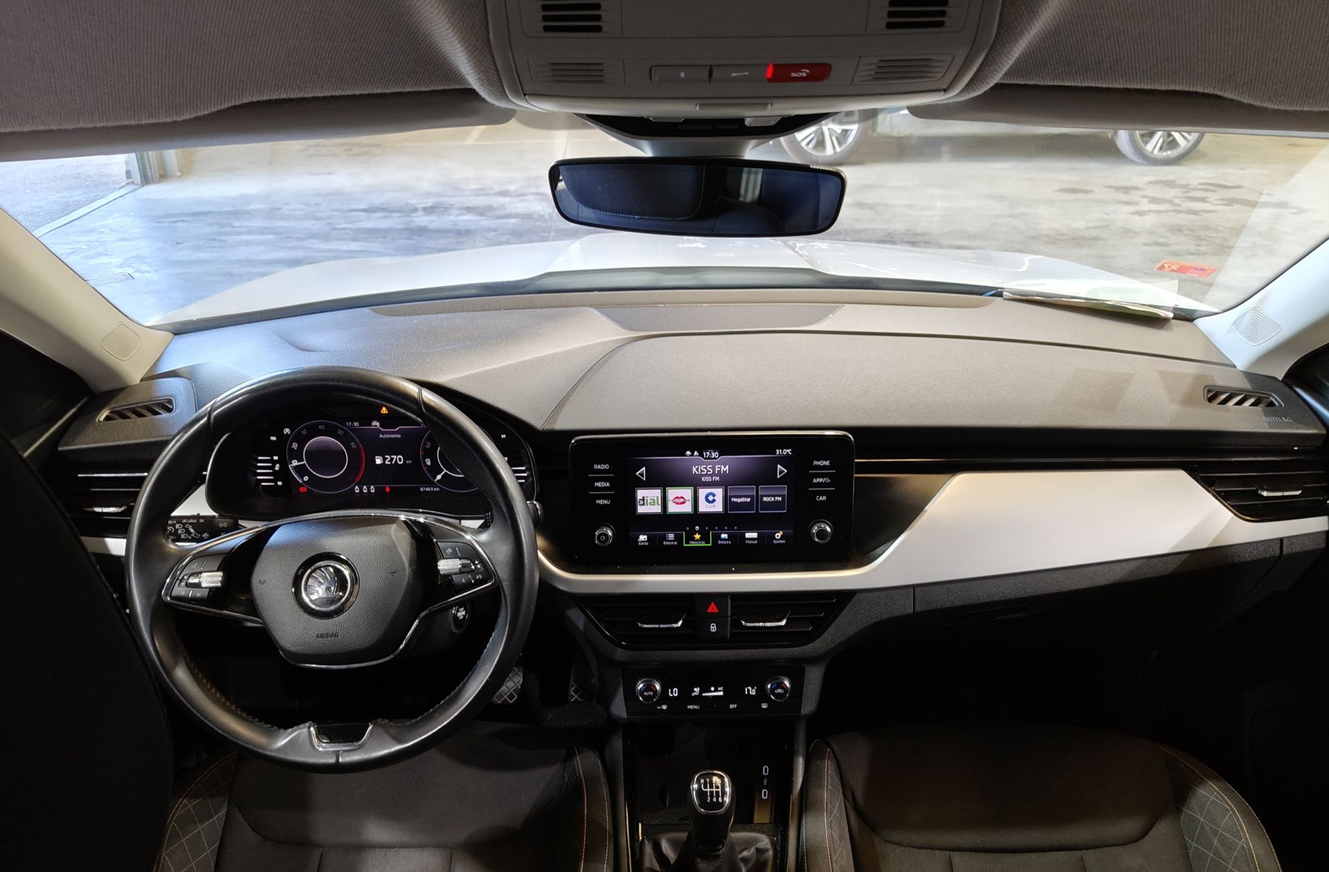 Škoda Kamiq 1.0 TSI Ambition - foto 6