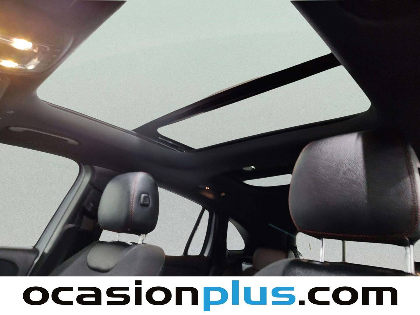 Extras y acabados del Mercedes GLA Mercedes-Benz GLA 250 e   Pack AMG (218 CV)