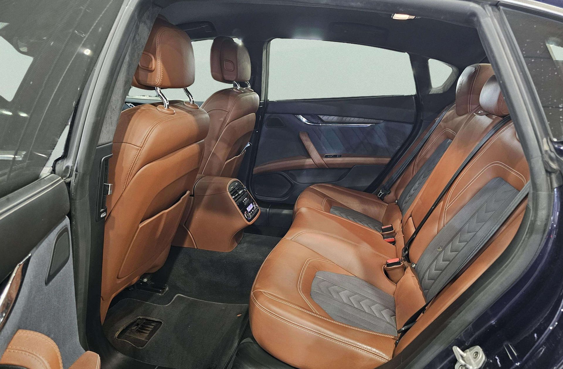 Maserati Quattroporte 3.0 V6 GranLusso S Q4 - foto 16