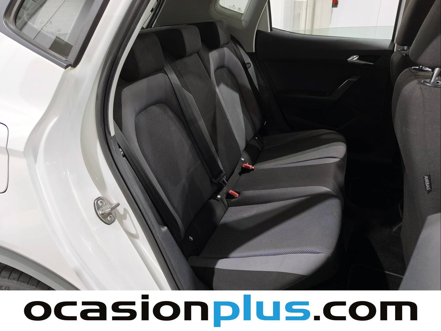 Foto Seat Arona SEAT Arona 1.6 TDI Ecomotive S&S Style 85 kW (115 CV)