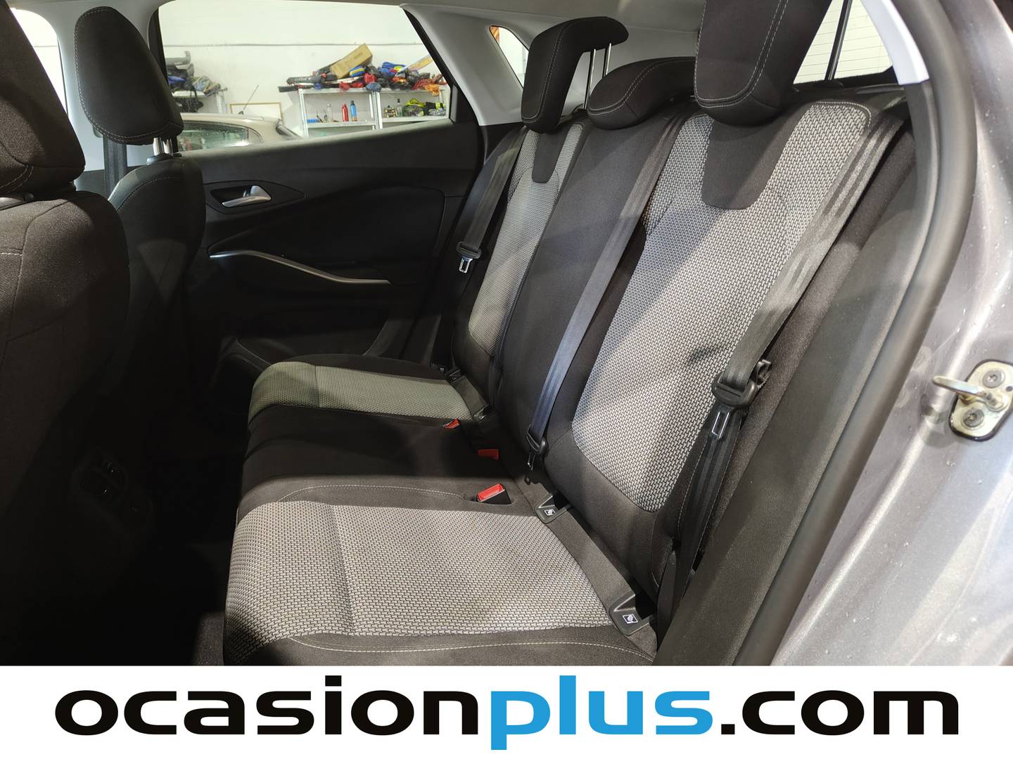 Foto asientos traseros Opel Grandland X Opel Grandland X 1.5 CDTi Selective (130 CV)