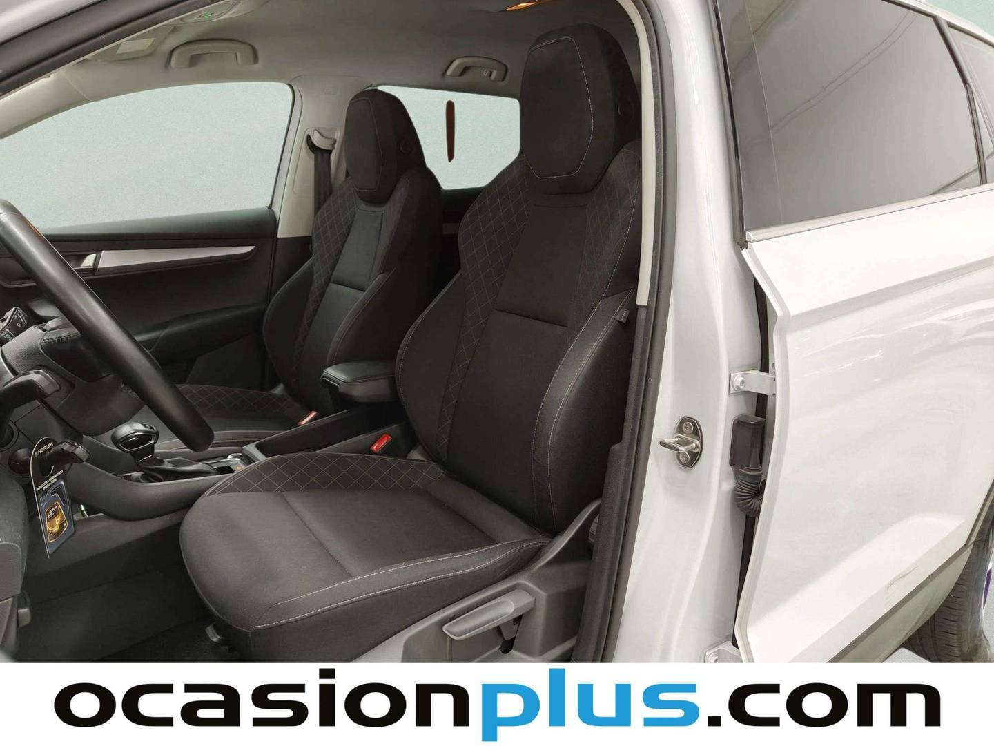 Foto asientos delanteros Skoda Karoq Skoda Karoq 1.5 TSI ACT Ambition DSG (150 CV)