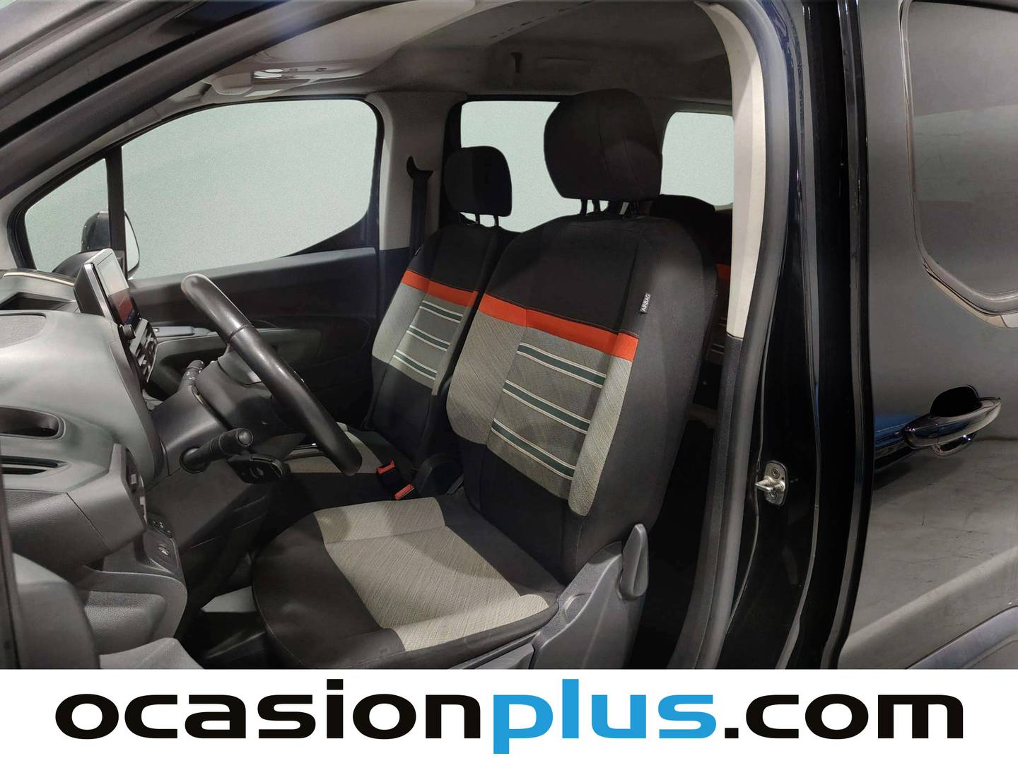 Foto asientos delanteros Citroën Berlingo Citroën Berlingo BlueHDi 130 S&S Talla XL Shine (130 CV)