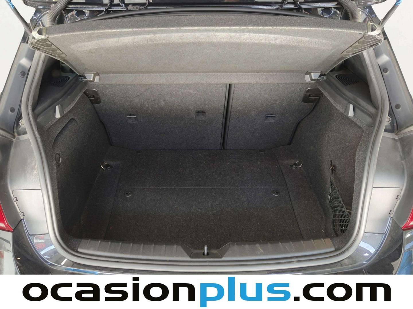 Fotos maletero BMW Serie 1 BMW Serie 1 118d (150 CV) Pack M