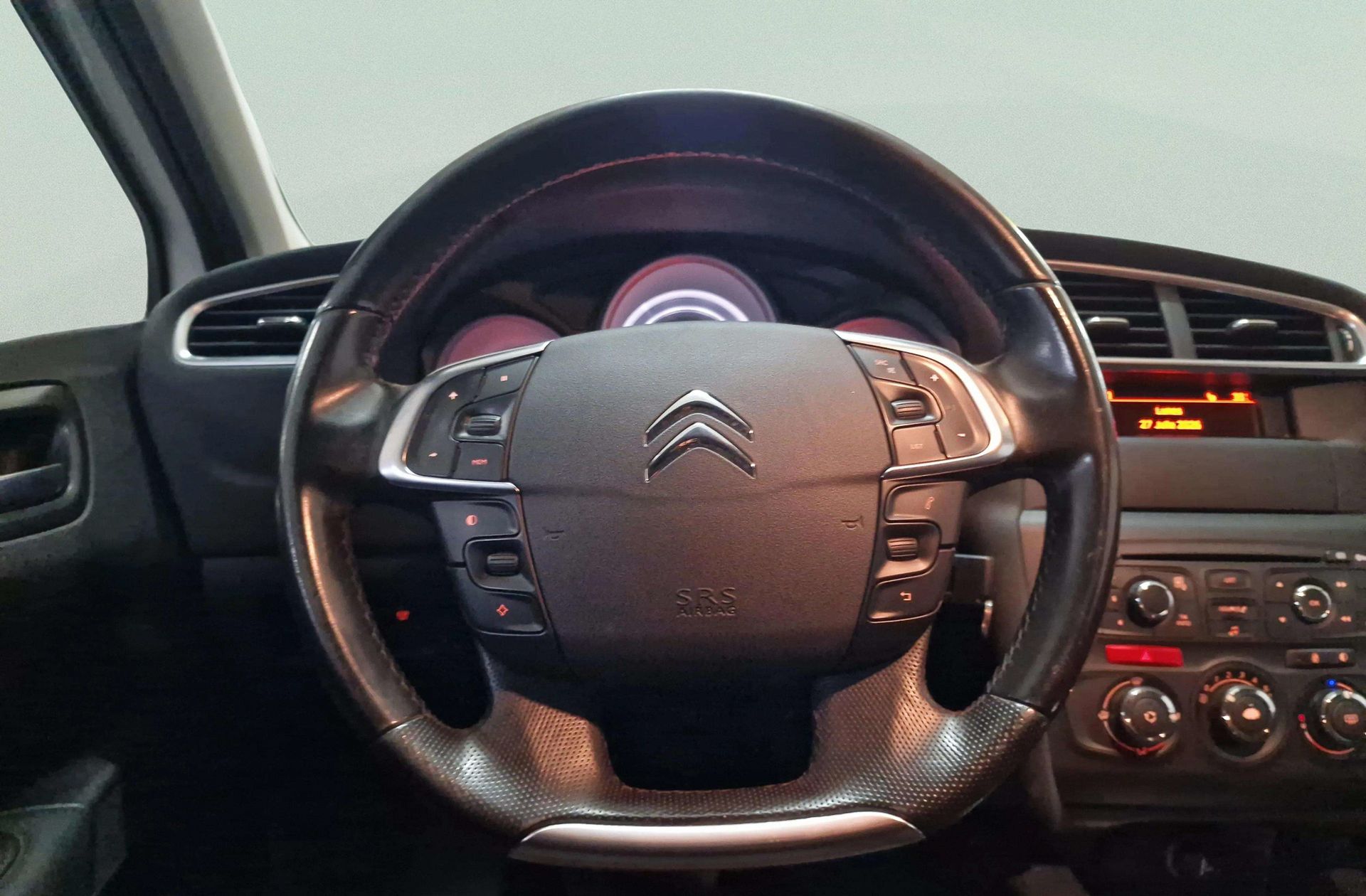 Citroën C4 1.4 VTi Tonic - foto 17