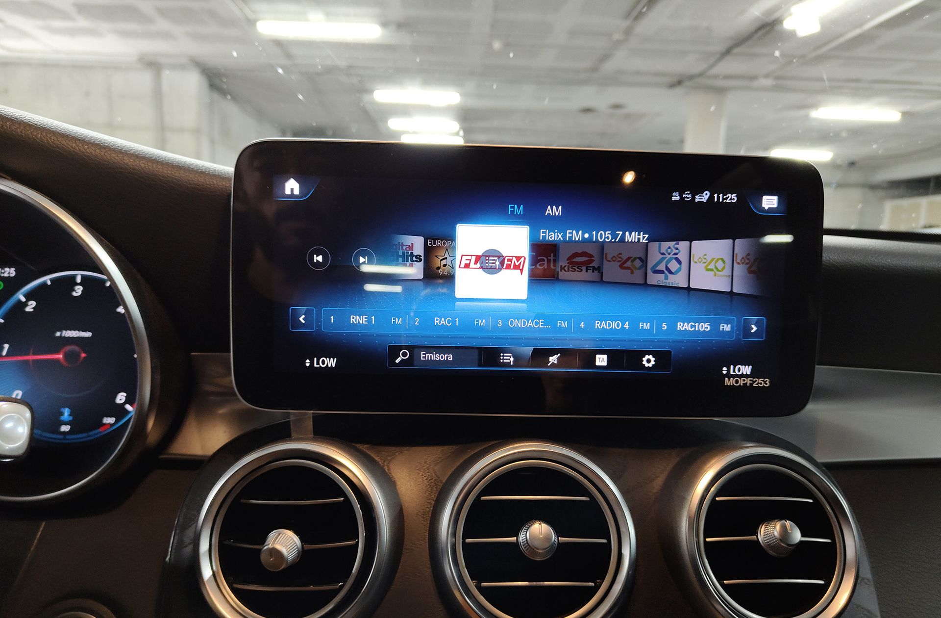 Mercedes-Benz GLC Mercedes GLC 200 d 4Matic Pack AMG - foto 36