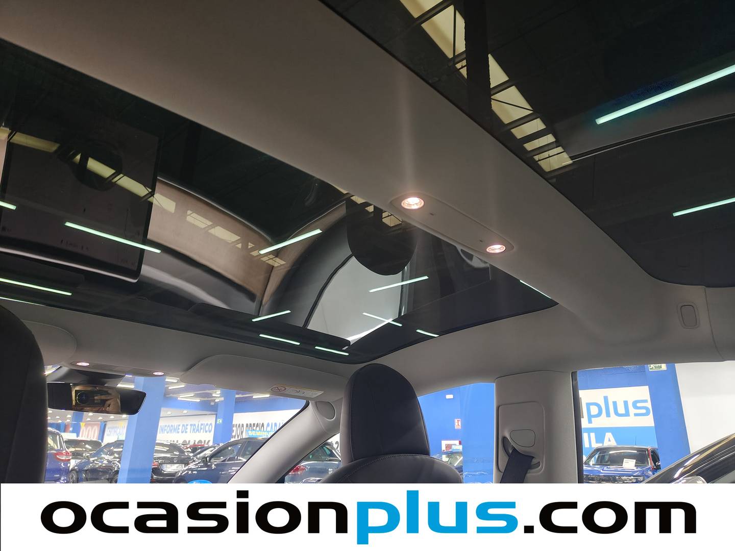 Extras y acabados del Tesla Model 3 Tesla Model 3 RWD (283 CV)