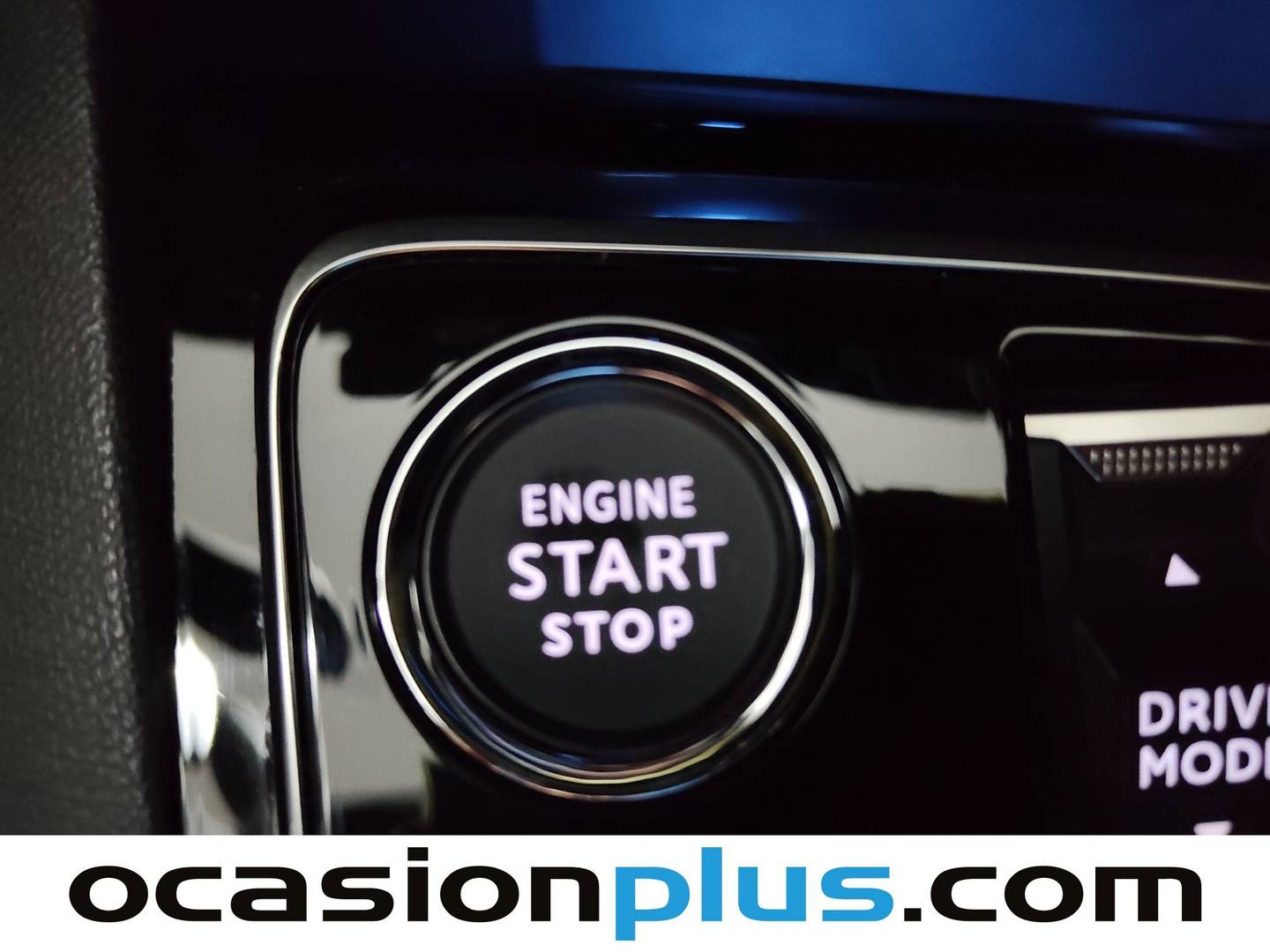 Foto Peugeot 3008 Hybrid Peugeot 3008 Hybrid 300 Allure Pack e-EAT8  (300 CV)