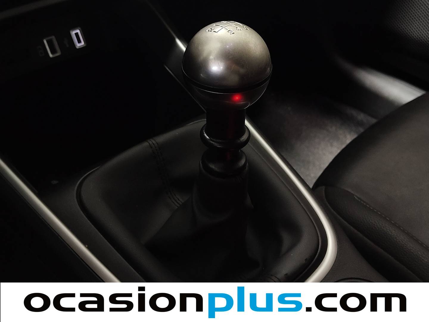 Foto Jeep Avenger Jeep Avenger 1.2 G Summit 74 kW (100 CV)