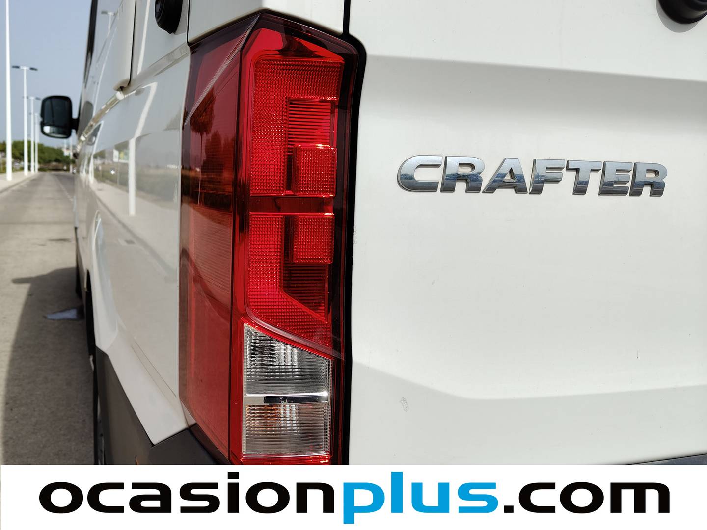 Volkswagen Crafter Volkswagen Crafter 35 Furgón Batalla Media L3H3 2.0 TDI (102 CV) 4 Plazas Camperizada 102cv