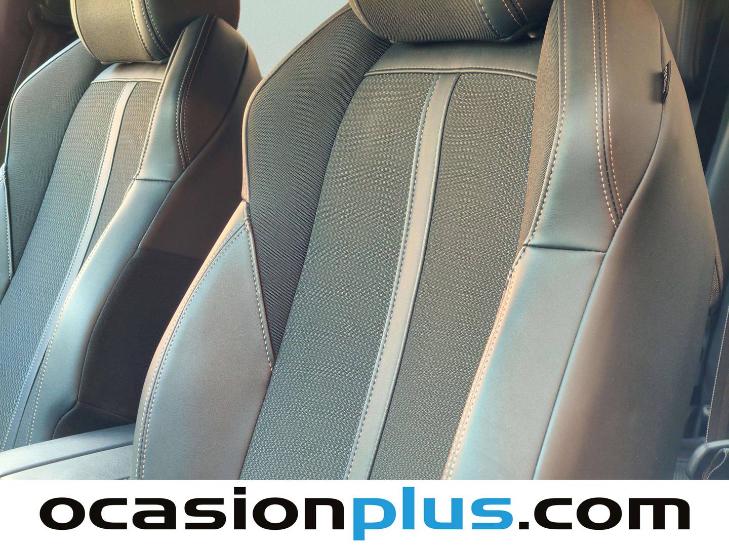 Extras y acabados del Peugeot 5008 Peugeot 5008 BlueHDI 130 S&S GT EAT8 (130 CV) 7 Plazas