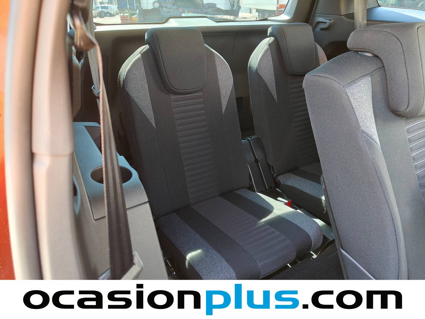 Foto asientos delanteros Peugeot 5008 Peugeot 5008 BlueHDI 130 S&S Active Pack EAT8 (130 CV) 7 Plazas
