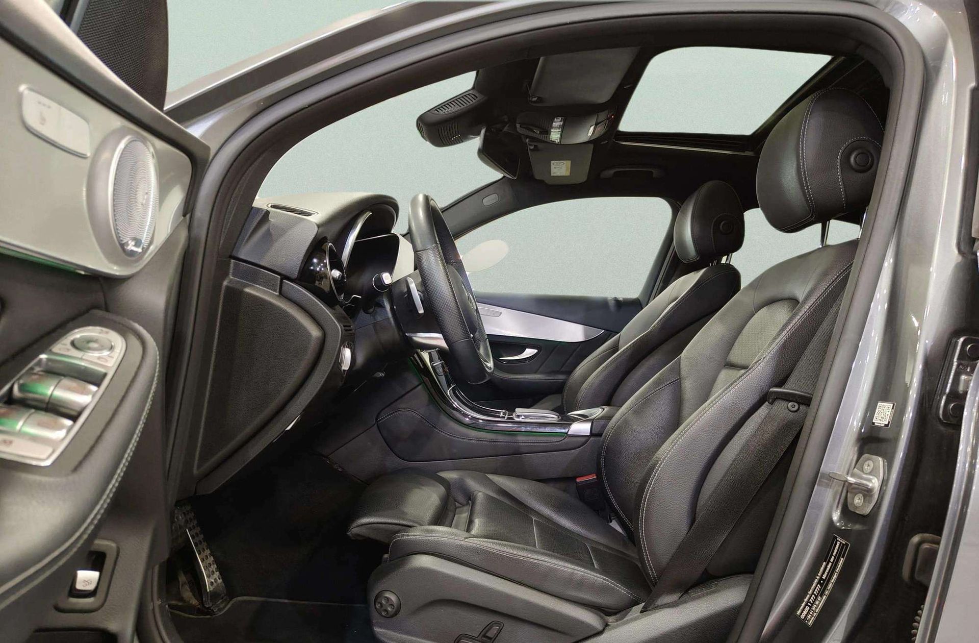 Mercedes-Benz GLC 300 d 4Matic Pack AMG - foto 11